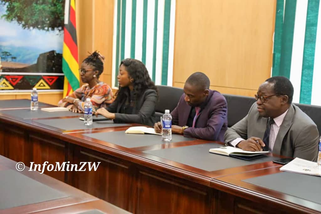 InfoMinZW's tweet photo. Today, Zimpapers Board Members paid a courtesy call on Minister @InfoMinZW, Hon. Dr. Jenfan Muswere @HonJMuswereJnr to get an appreciation of expectations from the parent Ministry. The board members were recently approved by His Excellency President Emmerson Mnangagwa @edmnangagwa.