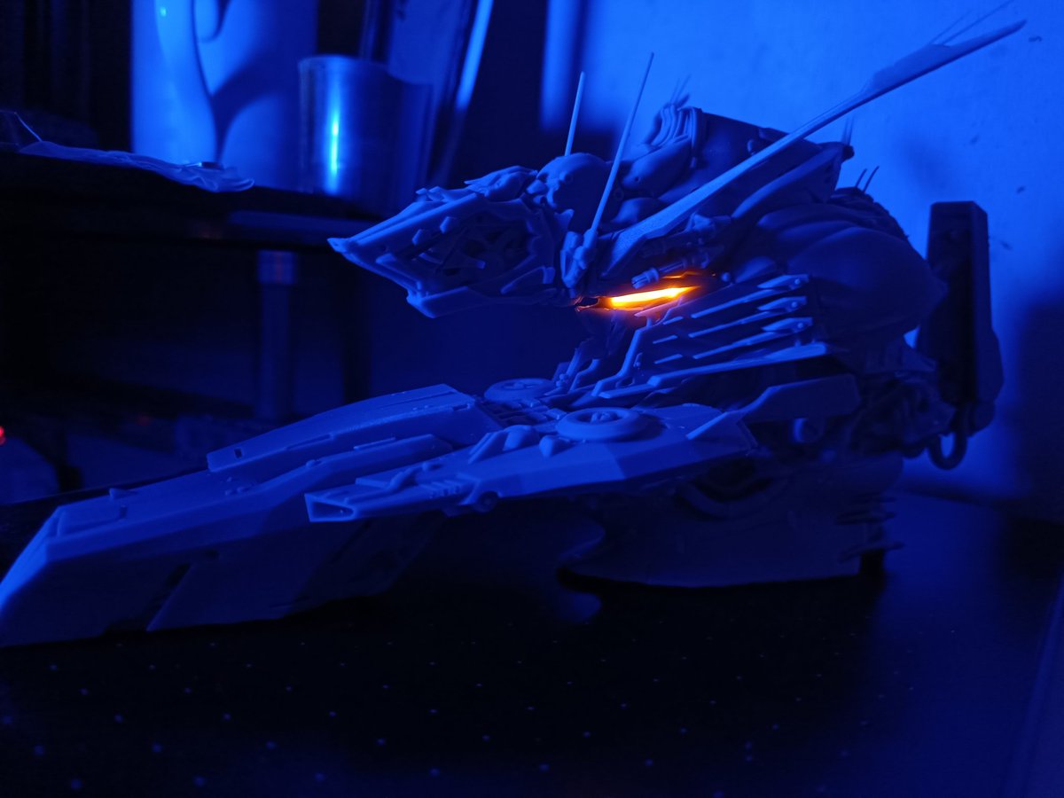 lcf_samleung's tweet photo. C-Ex Plus type-E ver.DN  #gundamfanart #gundam #exsgundam #blender #3dmodelling #redesign #hardsurface #3dprinting #3dprint #bust #custommade #近籐和久 #STL https://t.co/qd9QGArfxz