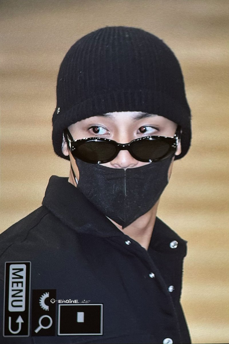 EnGinE_0406's tweet photo. 240130 GMP 출국

#민규  #ミンギュ #MINGYU 
#세븐틴   #SEVENTEEN https://t.co/K6lV1bmLPx