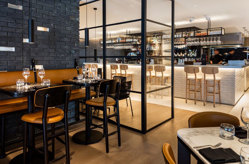 TremcoCPG_TR's tweet image. Flowcrete ‘den göz kamaştıran çözümler! 👀

Lüks bir restoran tadilatının parçası olarak yeni ve yenilikçi bir MMA terrazzo uygulamasının tercih edildiği bu projedeki sonuca bakın ✨

#Flowcrete #ZeminUygulama #Restoran #İnşaat #Yapı