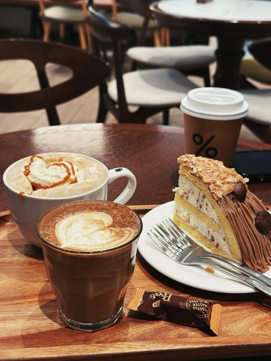 cfcsfv's tweet photo. Morning ☕️🍰 https://t.co/kCTuhXGgVf