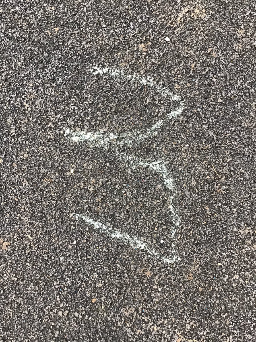 Nursery_GPS's tweet photo. Hereβs some of our work outside this morning, I wonder what number we are exploring? π€ #Excellentexplorers https://t.co/SuFIZ8RtBA