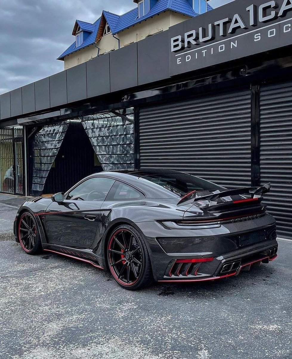 Full Carbon Porsche 992 Stinger TR Limited Edition 😳