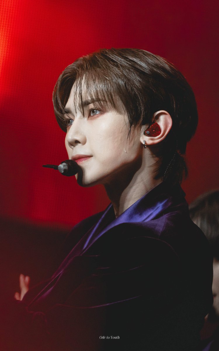 odetoyxuth's tweet photo. 240128 Towards The Light Seoul Day 2  

조각상

#에이티즈 #ATEEZ 
#여상 #YEOSANG 
#Will_To_Power https://t.co/Mj4Qcmoj3l