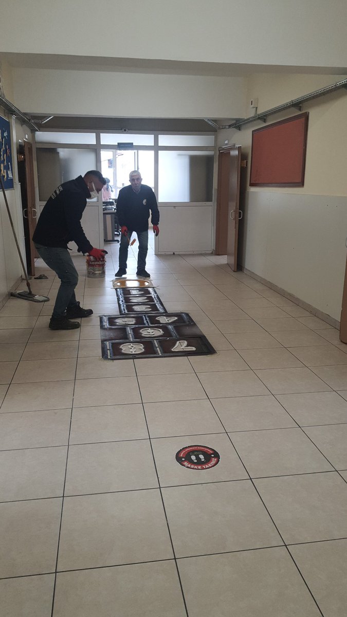 YASARDOGUI's tweet photo. Geleneksel Çocuk Oyunlarına hazırlık Yapıyoruz.Ogrencilerimize tatil dönüşü sürprizi olacak.Yasar Doğu ilkokuluna yardımlarından ötürü de Kagithane Belediyesine teşekkürlerimizi sunarız.@istanbulilmem @KagithaneBelTR @kagithane_mem @zekeriyaz https://t.co/ZBFaJ75qBU