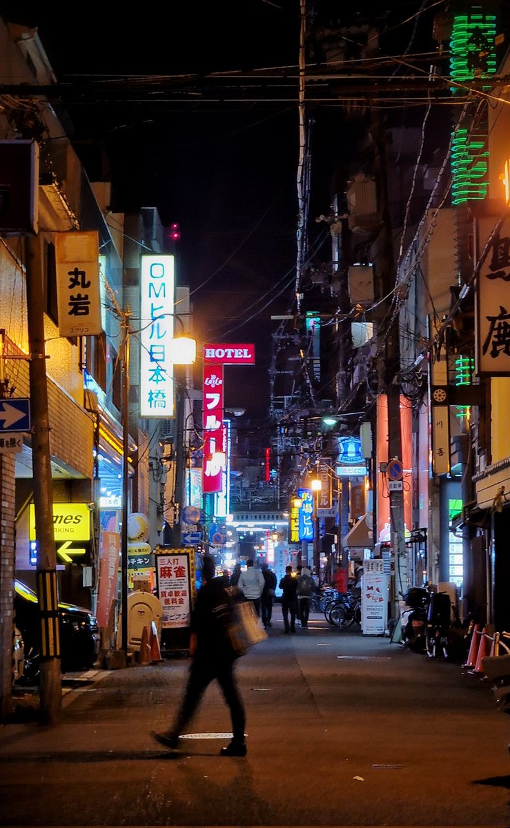 CityZoom tweet media