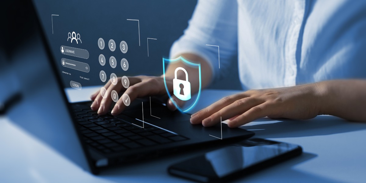 UniStrathclyde's tweet image. Introducing our NEW Masters Course: MSc in #CyberSecurity 🌐

Graduates emerge as experts in secure programming, networking, and system design 💻

Explore more on our new course here 👉 brnw.ch/21wGvFH

#TechInnovation #MastersCourse