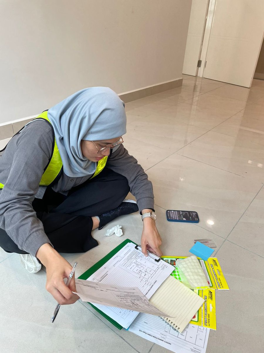 IPMEnquiry's tweet photo. 🕵️‍♂️🕵️‍♀️ Home inspection for new house. 🏡🏘️🔎🔎

#IPMProfessionalServices #HomeInspection #NewHouse #HouseInspection #DefectInspection #DefectChecklist #DefectChecking #BuildingInspector #InspectNewHouse #Houseowner https://t.co/QlNltnYMI3