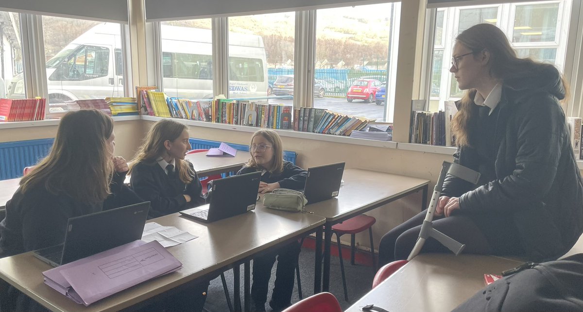 BedwasEnglish's tweet photo. Our seasoned debaters in Y11 are doing a sterling job of supporting our Y8 as they learn to structure a formal debate. #debate @bedwashighsch @BedwasLiteracy https://t.co/U2gxvCFDAC