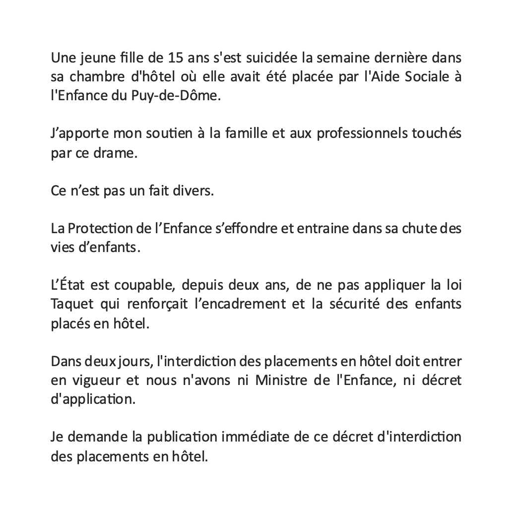 MarianneMaximi's tweet photo. Une jeune fille de 15 ans s'est suicidée la semaine dernière dans sa chambre d'hôtel où elle avait été placée par l'Aide Sociale à l'Enfance du Puy-de-Dôme. https://t.co/EUKxoYZz2k