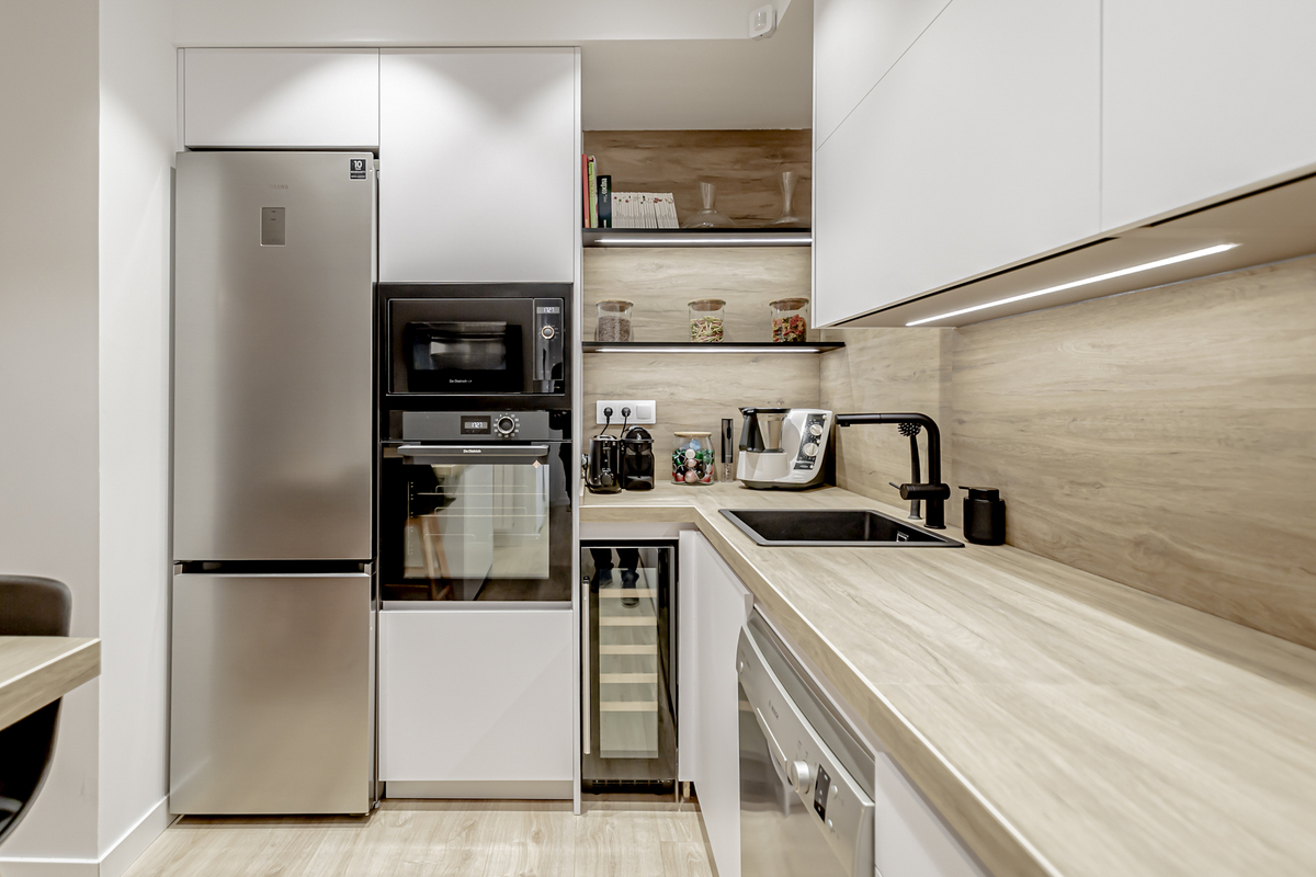 ReformasPergola's tweet photo. Redefiniendo tu Espacio Vital: Reforma Integral
PROYECTO DL-RV
@pergolareformas
info@reformaspergola.com
914630673
#Reformas #ReformasPérgola #ReformasenMadrid #ReformasIntegrales #reformaintegral #Reformasdeviviendas https://t.co/yeHfCmlAor