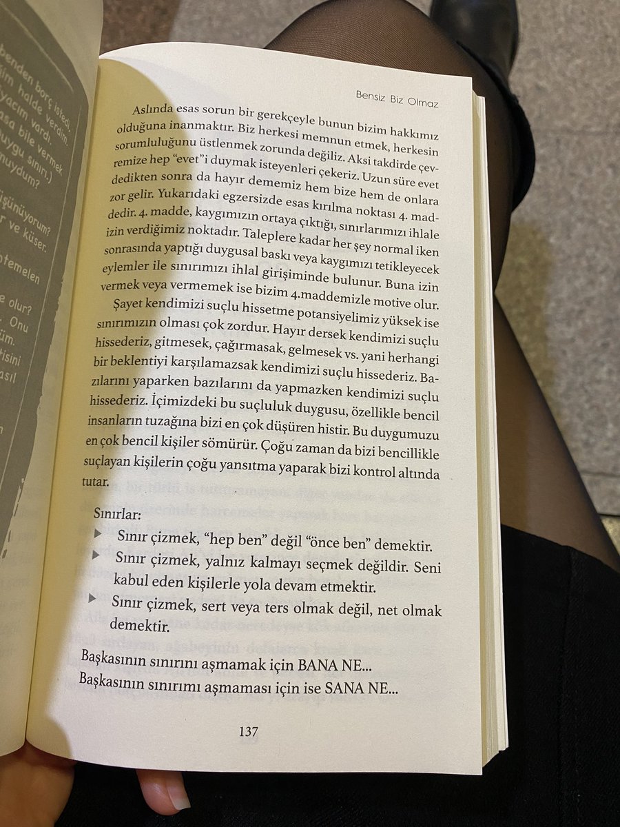 Anilyayci's tweet photo. Başkasının sınırını aşmamak için 
BANA NE
Başkasının sınırımı aşmaması için
SANA NE https://t.co/giC3p9kO3N