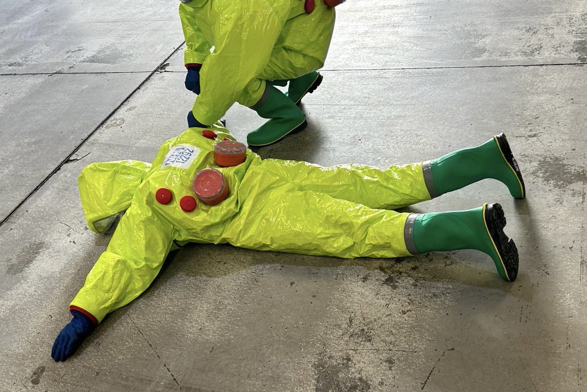 HART staff have been practicing skills and drills in the gas-tight Powered Respiratory Protection Suits (PRPS). Staff can operate in these for just over an hour following a CBRN incident. #TeamLAS #NHS #Paramedics #Resilience #NARU #Preparedness