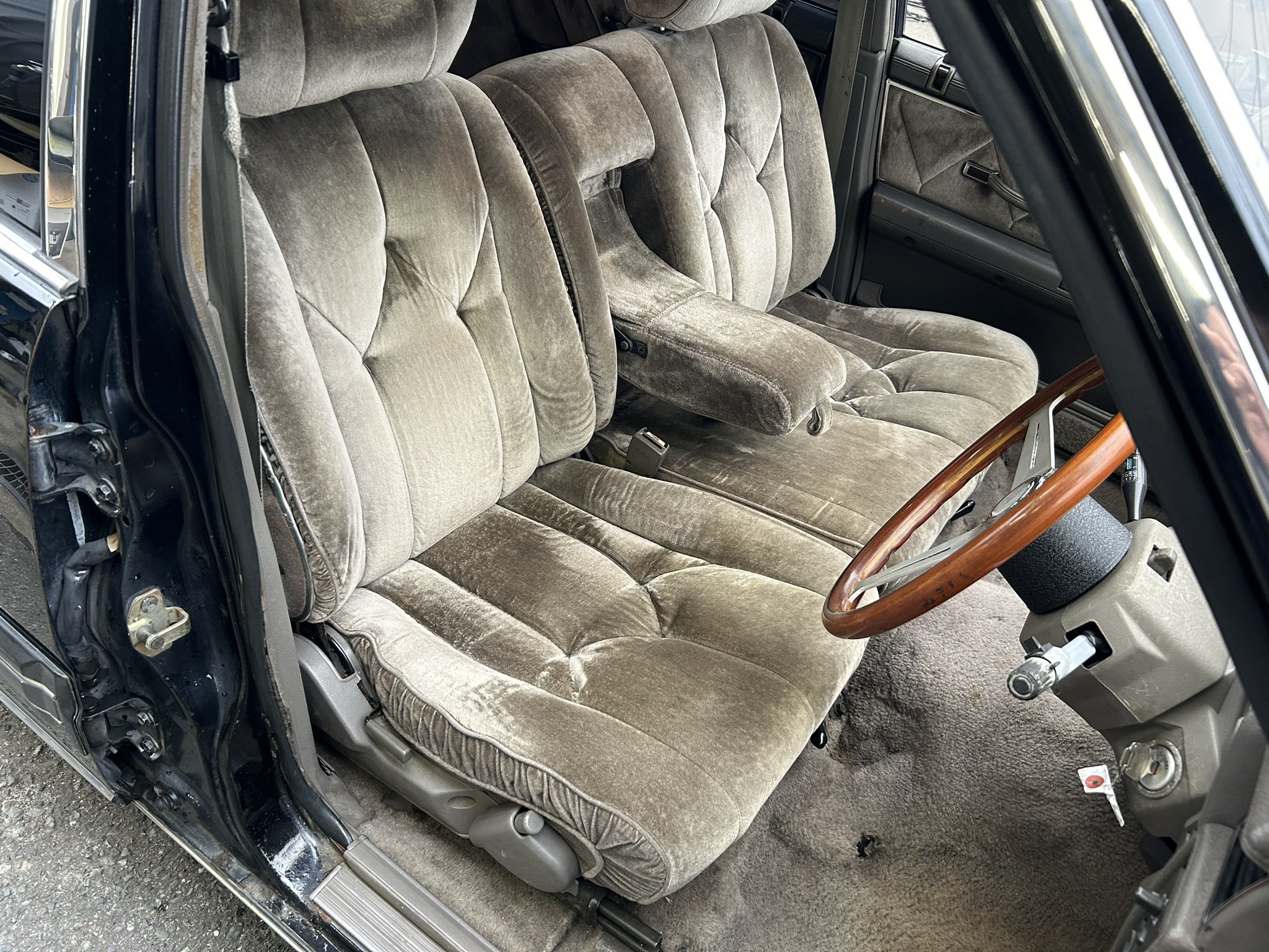 ベンチシート - Search / X