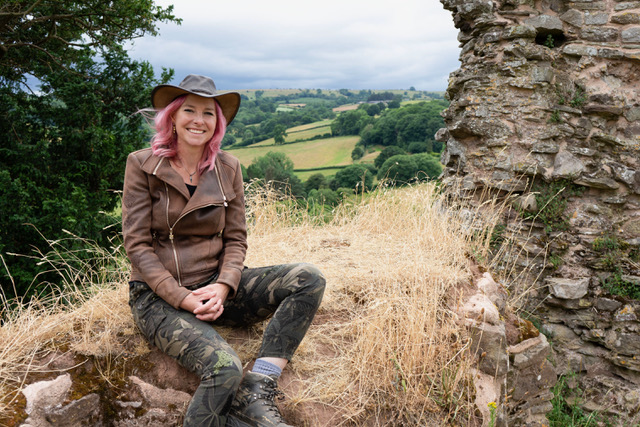 Prof Alice Roberts💙 (@thealiceroberts) on Twitter photo Calling all archaeologists! We're starting to prospect for sites and discoveries for SERIES 12 of #DiggingForBritain!
Please get in touch if you have any exciting projects lined up for 2024. We'd love to hear from you. Do tweet me or producer <a href="/TerryDBlack/">Terry Black</a> Calling all archaeologists! We're starting to prospect for sites and discoveries for SERIES 12 of #DiggingForBritain!
Please get in touch if you have any exciting projects lined up for 2024. We'd love to hear from you. Do tweet me or producer <a href="/TerryDBlack/">Terry Black</a>
