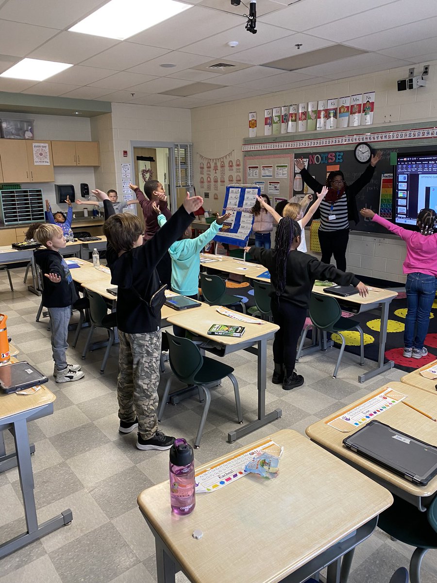 Mrs. Parker, our Social Worker, came in and taught a lesson about the zones of emotional regulation! Thank you for teaching us about the importance of being emotionally healthy! 😊🧠 <a href="/VincentFarmBCPS/">VincentFarmBCPS</a>
