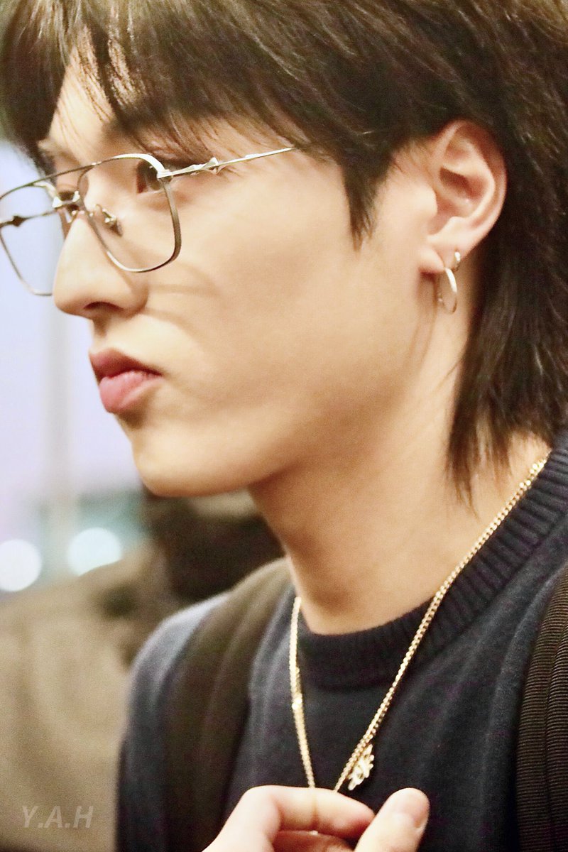 mochi cheeks 🤏🏻