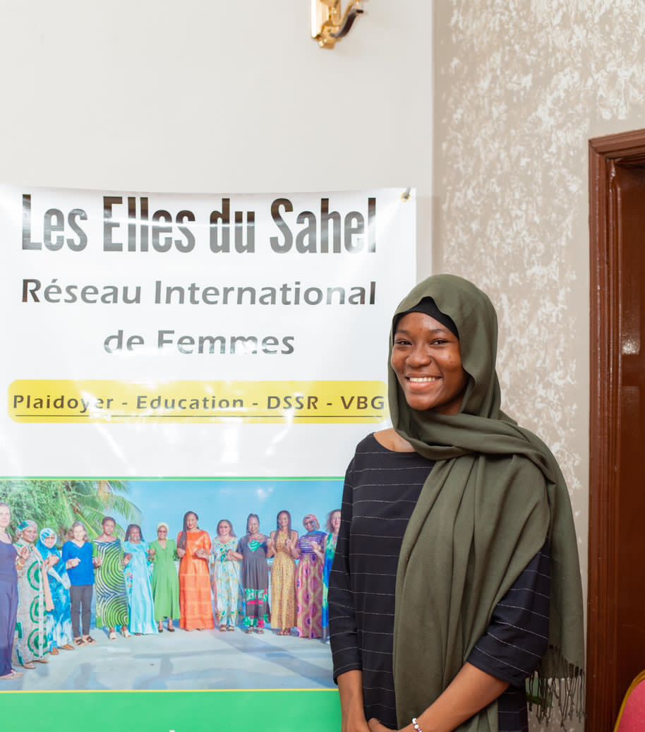 djeneba_laye's tweet image. Elles du Sahel🥰
C'est par le bien-faire que se crée le bien-être.Prenez soin de vous❤️
#femmeforte
