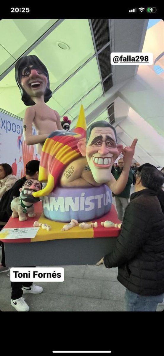 Gol_de_Iniesta's tweet photo. Llegan las fallas y un año más, representan lo que la sociedad de bien piensa… https://t.co/PpqvnA4voL