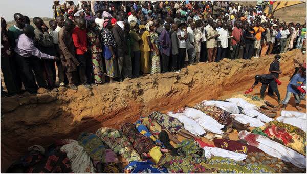 mobytoolz's tweet photo. Despite a 24-hour curfew imposed in affected areas of the state,churches and homes of Christians were burnt down by the assailants 

#EndPlateauKillingsNow https://t.co/C5iAikeVUf