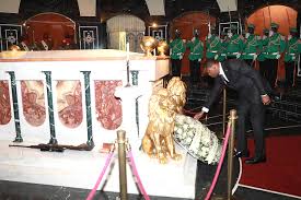 JarnickiM's tweet photo. #Togo @POTUS @Elysee @MFA_China @KremlinRussia_E Faut-il déterrer łe SQUELETTE d'Etienne #HEYDEMA à #Pya pour que vous ordonniez łe #RESPECT de #ARCHEVEQUE #KPODZRO , du COLONEL #MADJOULBA ET ENFIN du Premier PRÉSIDENT ELU #SILVANUSOLYMPIO !?! #TOGOLAIS SORTONS #AMESIAME ! @RFI https://t.co/pvOmVDqaHk