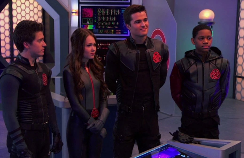 GoldenBoyRobin's tweet photo. IT'S TIME FOR ALL OUT BATTLE
FIGHT #111
Suicide Squad VS The Bionic Team
WHOS WINS???
#dccomics #SuicideSquad #Thelabrats #MightyMed #DisneyXD #DisneyPlus https://t.co/WStXzNvZzF