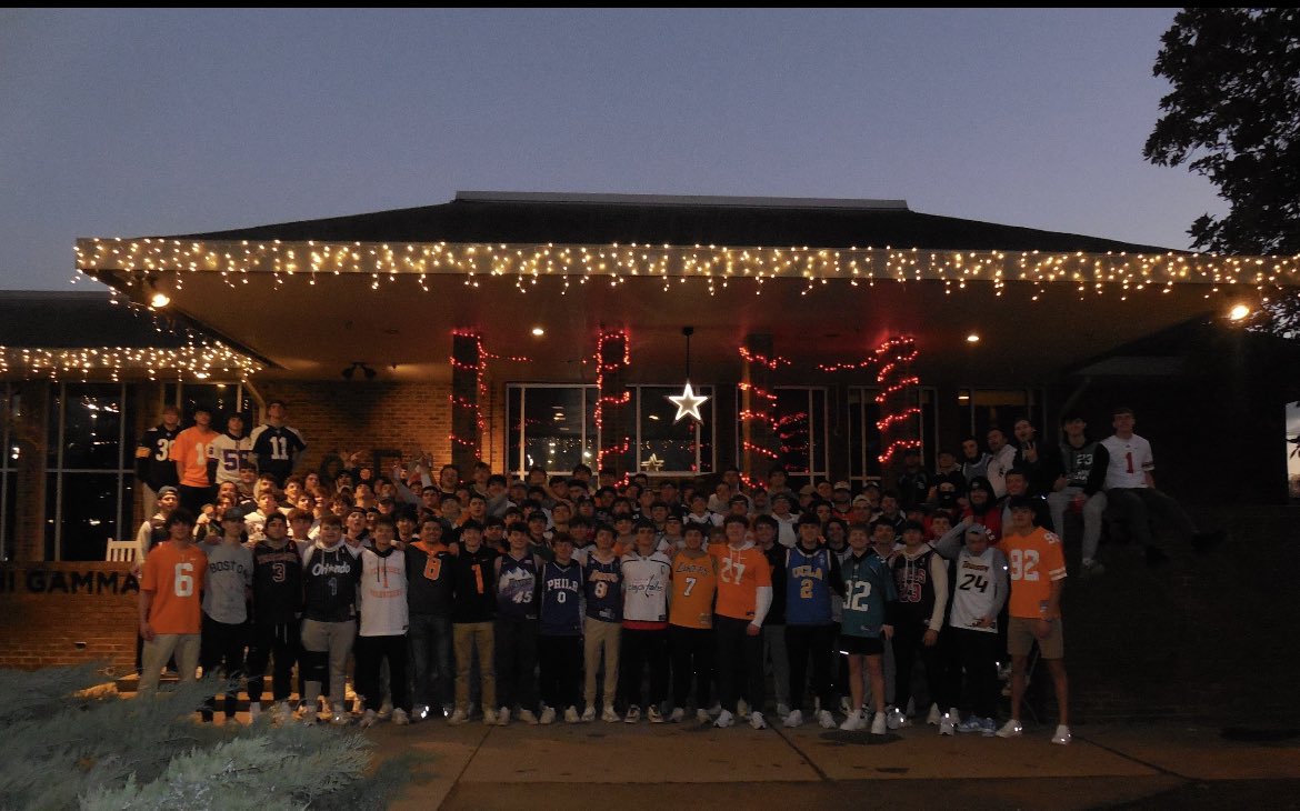 PhiGamUTK's tweet photo. A big shoutout to our outstanding recruitment team and cabinet as we happily welcome 24JP on Bid Day! We look forward to witnessing the growth of these individuals as they contribute to the success of our chapter in the coming years. https://t.co/kN8e28HYtC