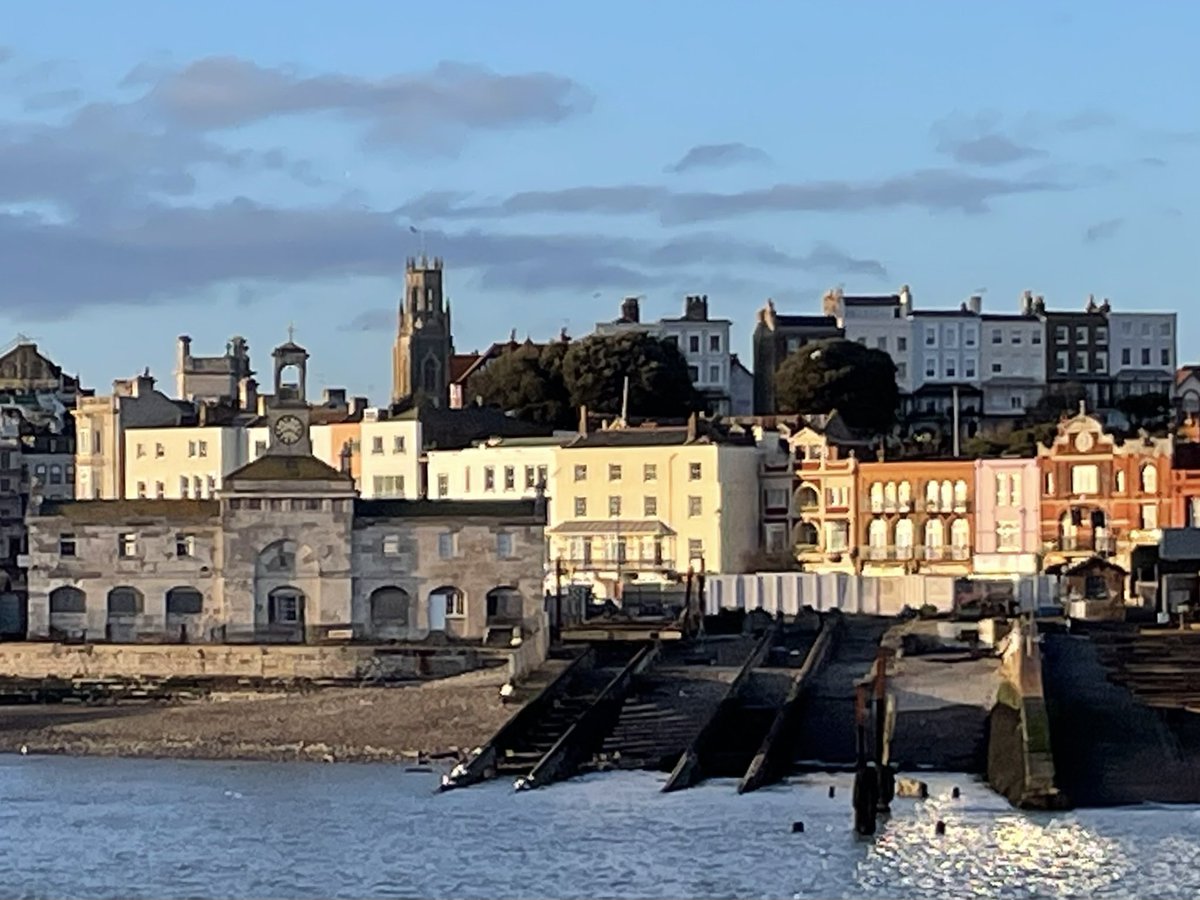 frankbatt's tweet photo. Ravishing Ramsgate โฆ #planetthanet
#manofKent https://t.co/jPncSVk6oP