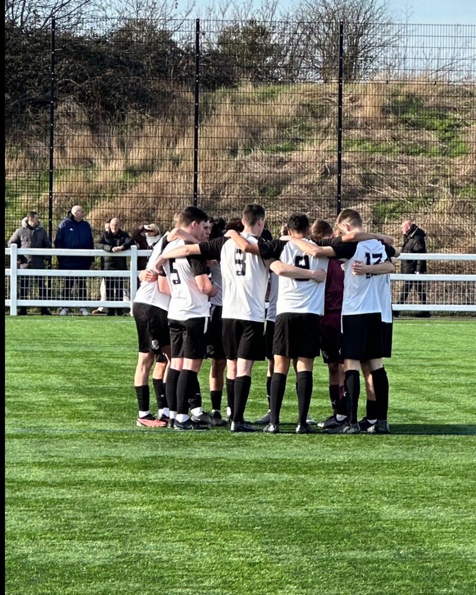 dartfordfc's tweet photo. Congratulations to the Dartford U16s team who have reached the County Cup Final👏🏆

Good luck and bring the cup home boys!

The final will take place against Maidstone United on the 21st of April at Whitstable Town.

#DartfordFC #DartsFC https://t.co/eEWUhGVarK