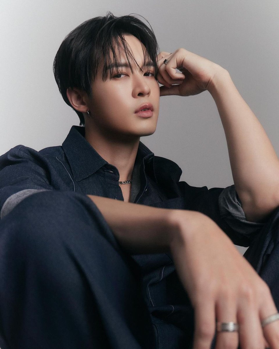 billy__official's tweet photo. ―bbil1ypn • IG ◆ Update!
🗓️ 30.01.2024

Wanderlust 😎🖤

#bbil1ypn #star1ight #TheSignลางสังหรณ์ https://t.co/9fKr6f0l7d