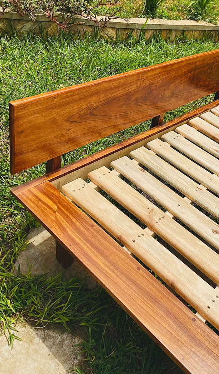 madebyiragaba's tweet image. We did something yesterday. 

Simple but beautiful. 

Mugavu platform bed 5/6 

Price: 1,000,000