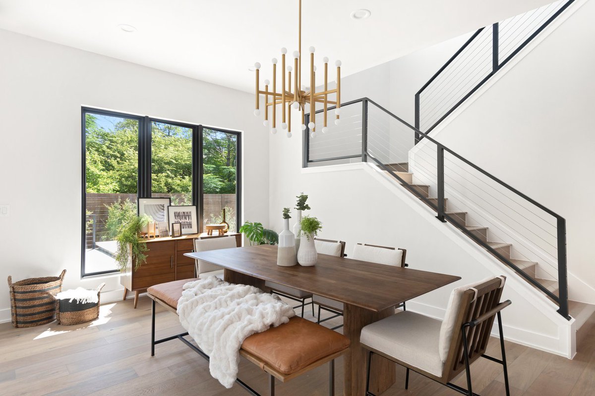 AnnaGrayDesigns's tweet photo. Real Life Renovations: Tips for Creating the Home You Want

Read more: https://t.co/zTrkH0AWir

#AnnaGrayDesigns #Austin #Texas #InteriorDesign #SpacePlanning #WindowTreatment #HomeDesign #HomeRemodel #InteriorDecoration #InteriorStyling #InteriorRemodeling #Renovations https://t.co/qZNlspoHdE