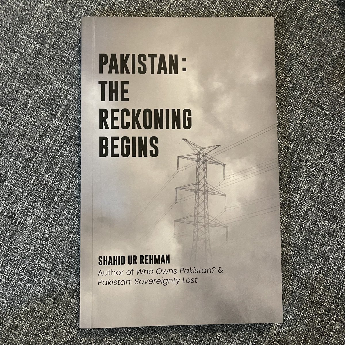 marhoomAB's tweet photo. If you want to know everything that’s wrong with our energy sector, read this book by @Shahidkyodonews https://t.co/h1u4avKjAr