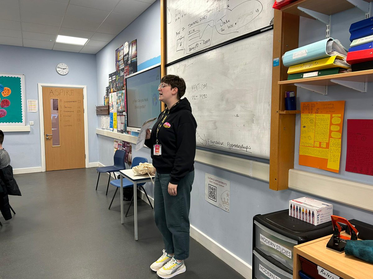 YoungScot's tweet photo. 🧑‍💻We ran another one of our free #DigiKnow? Skills Workshops with young people at @StDavidsHS!
 
These workshops help upskills learners in cyber resilience &amp; digital wellbeing.
 
You can book one for your school or youth centre too!
https://t.co/nW9xM0ZGXZ https://t.co/zfDAaeyrT2