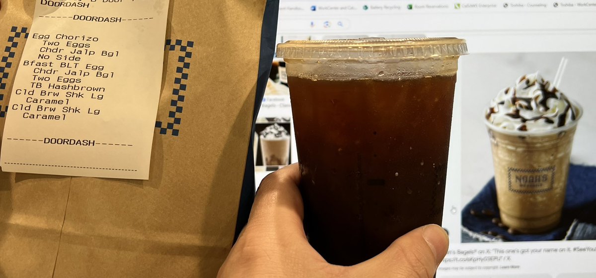 StanWii's tweet photo. @noahsnybagels maybe if I order this a fourth time they’ll get it right. https://t.co/tb3mBv7G90