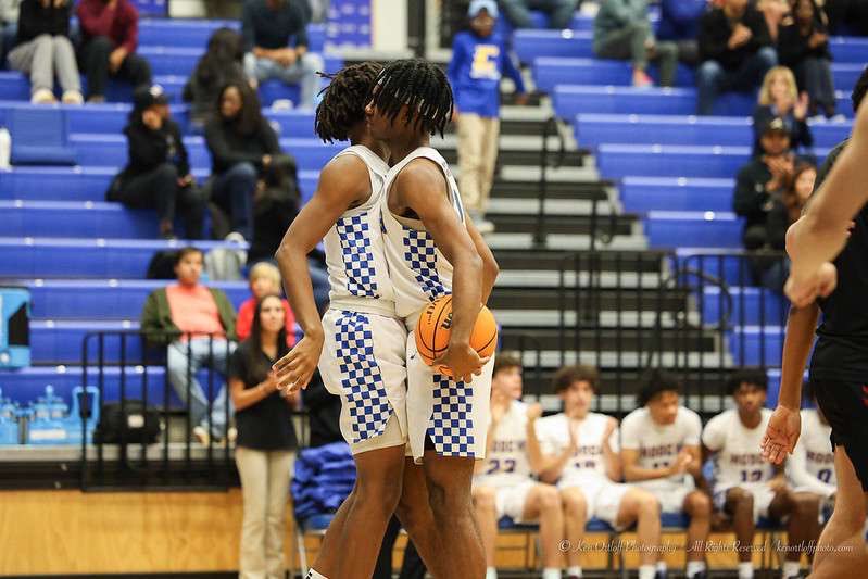 GAMEDAY @ HOME AGAINST THE MOST OVERRATED TEAM IN THE STATE KELL HIGHSCHOOL. THIS IS HUGE REGION GAME FOR PLAYOFFS EVERYONE PULL UP IN USA APPAREL AND BEEEEEEE THE LOUDEST YOUVE EVER BEEN 🇺🇸🇺🇸🇺🇸🇺🇸