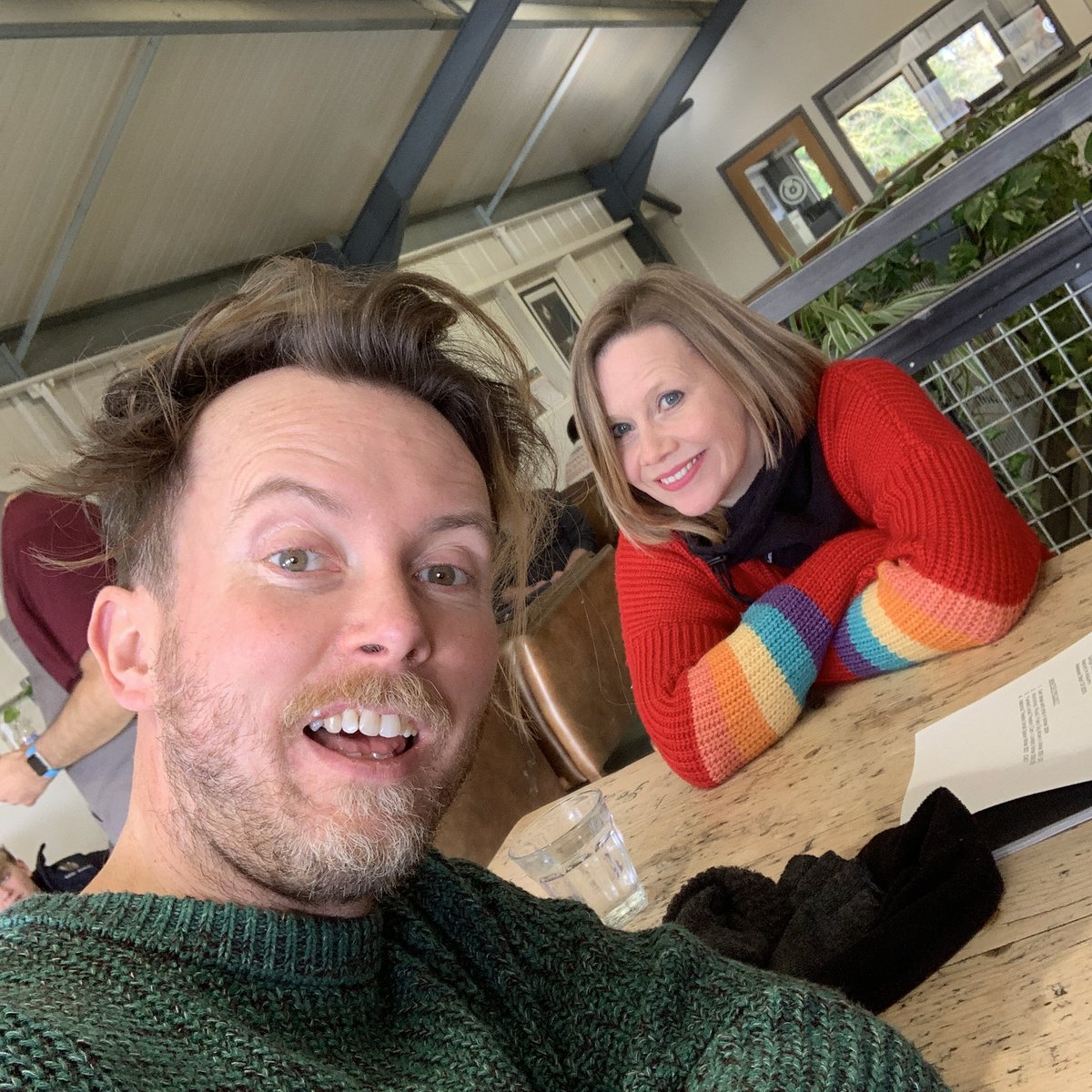 FamilyFolkShow's tweet photo. Another fab weekend of shows - thanks @woolwich_works and Huntingdon Commemoration Hall!

Next up 
@KingsPlace (SOLD OUT)
@farnhammaltings
@CambJunction &amp; 
@ColchesterArts

See you soon!

#familyfolkshow https://t.co/oXcUeGRXbP