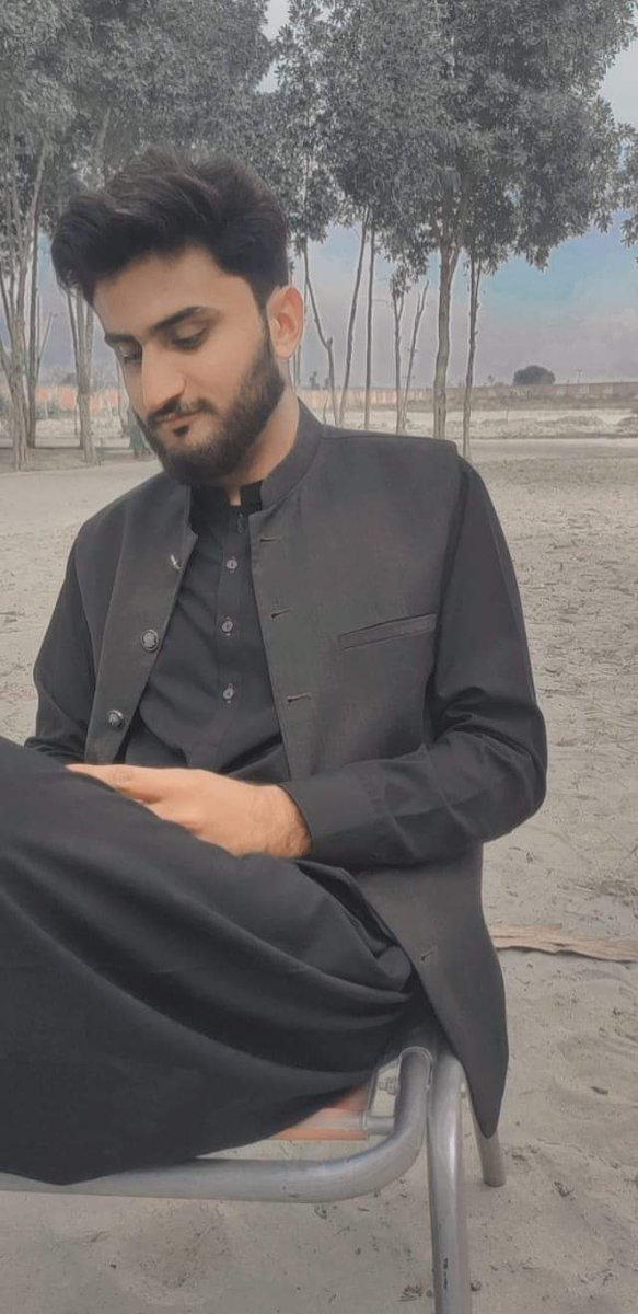 HamzaCCCryptoo's tweet photo. Hamza Zahid Haroon https://t.co/ze64gcpFlP