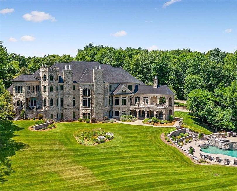 midwestern_ope's tweet photo. “I just bought a $300,000 house in the Midwest”

1980                                        2024 https://t.co/As3XoMJ1GO