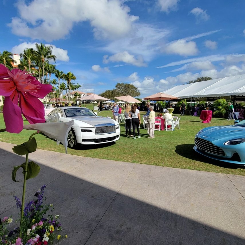 LifeInNaples tweet media