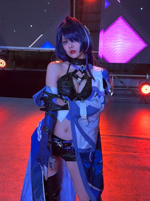 Twitterのコスプレ画像19