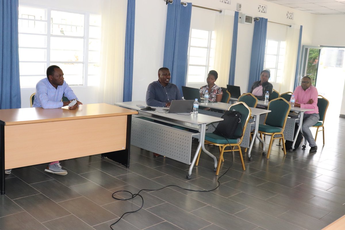 UR_CAFF's tweet photo. @UR_CAVM, A two days'workshop of MSc students &amp; supervisors involved in research activities for the project entitled, Upscaling the benefits of insect-based animal feed technologies for sustainable agricultural intensification Africa "PROTeinAfrica  @ur_cmb https://t.co/aQqY3Nb1sW