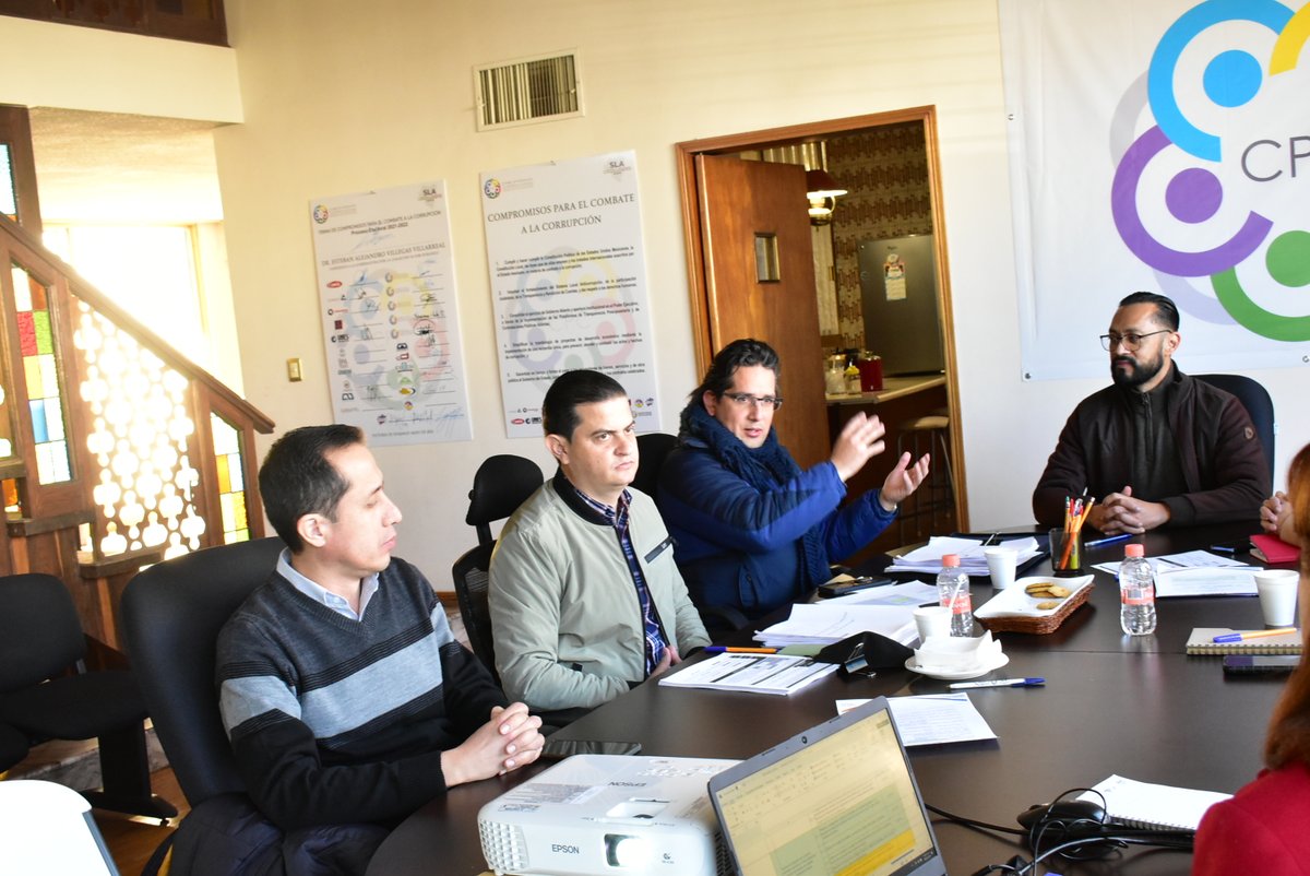 SeslaDurango's tweet photo. Se llevó a cabo la 52° reunión del Grupo Técnico para la elaboración del Programa de Implementación de la #PEAdurango, se analizó la prioridad 28 "Desarrollar e implementar políticas de transparencia proactiva y gobierno abierto que fortalezca la rendición de cuentas ..." https://t.co/PvjHujCSgd