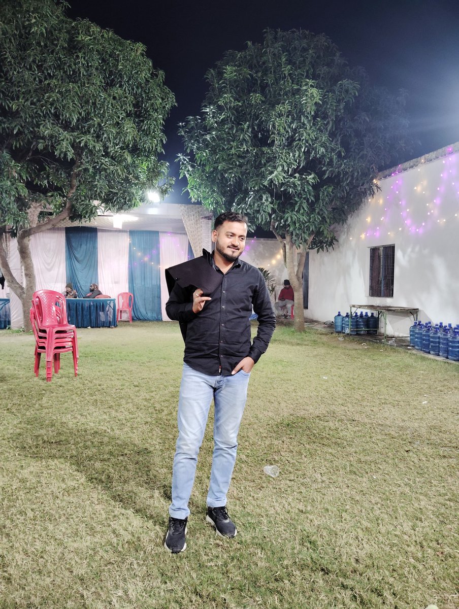 ShivamBjp1999's tweet photo. 🪴__वक्त को अपना बनाने में, वक्त लगता है__🌹
.
.
आप सभी प्रियवर को सादर प्रणाम 🙏🫂❤️
#viralpost https://t.co/CDjJc1l5dH