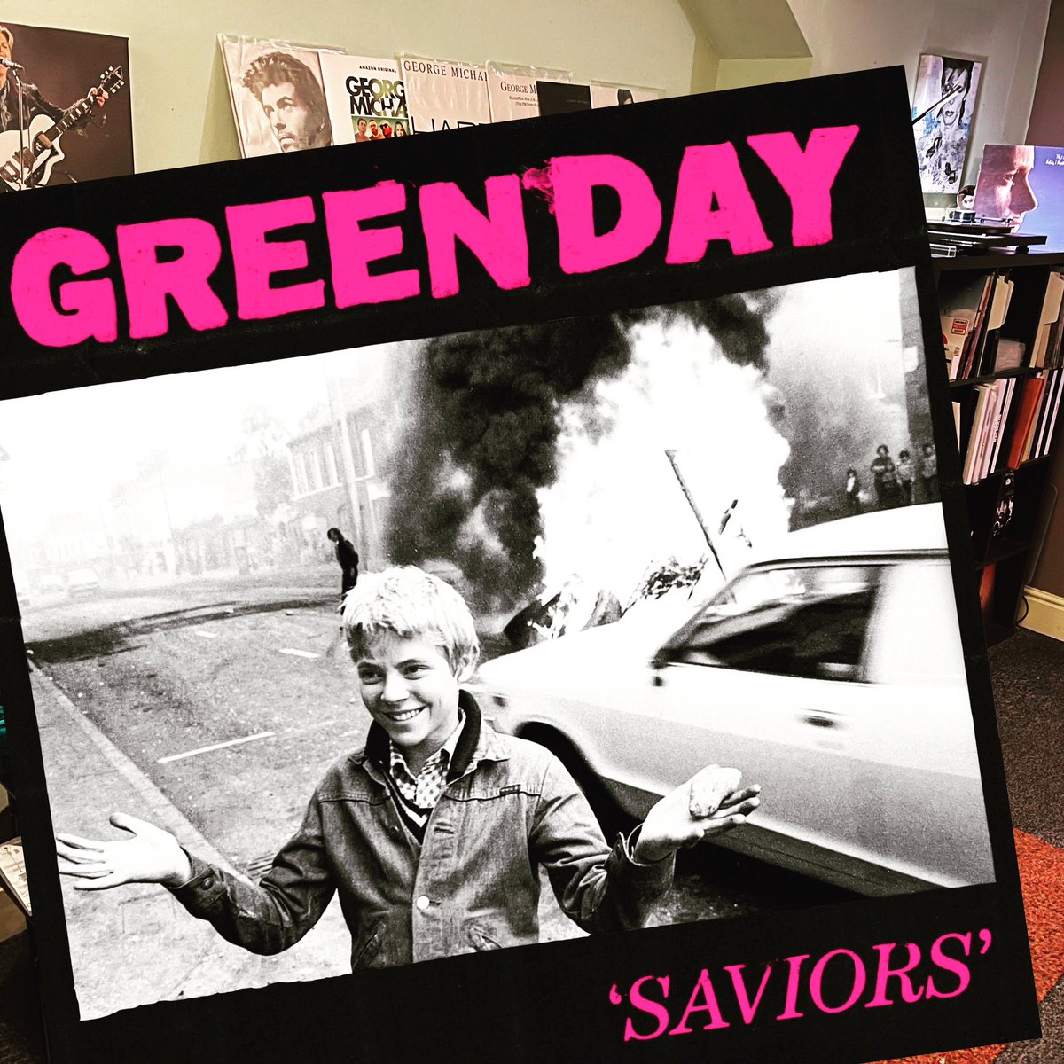 VinylSinger tweet media