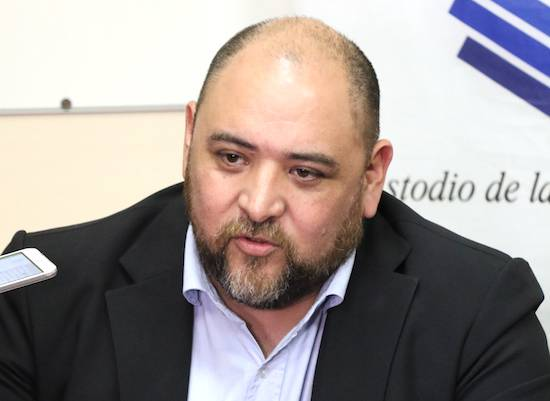 delpynews's tweet photo. ▶️ BACHILLER MILLONARIO | 🤑​

¿Te imaginás ganar G. 25.608.270 teniendo solo tu título de Bachiller?💰

📌Ese es el caso de Fausto von Streber, director informático de la Justicia Electoral y varios funcionarios del TSJE.

Vía: Última Hora. https://t.co/jbMH0Ng5EG