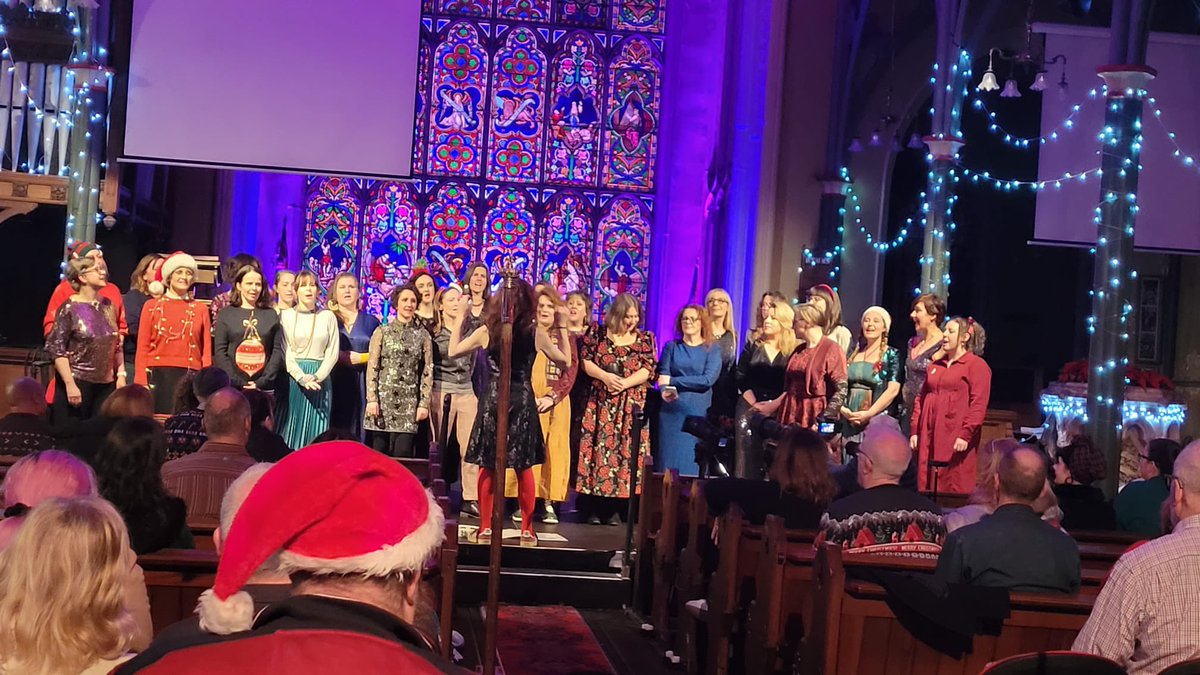 We raised £1305 for the <a href="/MDALGLISHAPPEAL/">The Marina Dalglish Appeal</a> at our Xmas Concert in memory of our wonderful Elisa <a href="/elisacowley6/">elisa cowley 🇺🇦</a> 
Thank you to everyone who came and all our lovely members ❤️