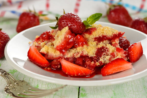 Strawberry Crumble
#strawberrycrumble #strawberry #strawberryshortcake #strawberrycake #desserts #chocolatecoveredstrawberries #sweets #strawberries #cakes #chocolate #strawberrycrunch #treats #sweettooth #bakedgoods #yummy #foodie #dessert #Fate20th #リマスター #BataREDxZeeNunew