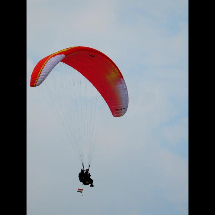 mizoraminsta's tweet photo. Mizoram Aero Sports Association Takeoff at Bawngchawm tlang, Serchhip.
.
.
Pic credit 📷 @zira_pc_198_naturelovers
.
.
.
#aerosport #paragliding #serchhip #mizoram #mizoraminsta #northeastIndia #sports https://t.co/6CETDODTiW