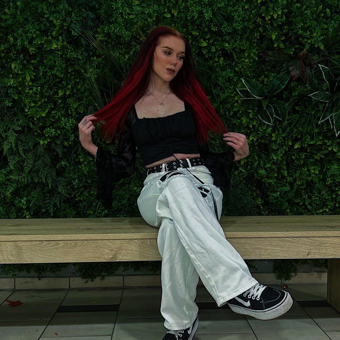 Posted some new #instagram pics! Go show some love! I&rsquo;ll follow some of you back! ❤️ @ sarasusannie  AND<a href="/tag/instagram"class="tags">#instagram</a><a href="/tag/outfit"class="tags"><span>#outfit</span></a><a href="/tag/redhead"class="tags"><span>#redhead</span></a><a href="/tag/of"class="tags"><span>#of</span></a><a href="/tag/onlyfans"class="tags"><span>#onlyfans</span></a><a href="/tag/onlyfansgirl"class="tags"><span>#onlyfansgirl</span></a><a href="/tag/onlyfansbabe"class="tags"><span>#onlyfansbabe</span></a>